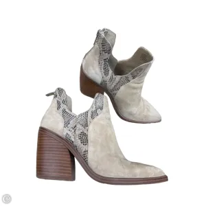 Boots Ankle Heels By Vince Camuto In Brown, Size: 8