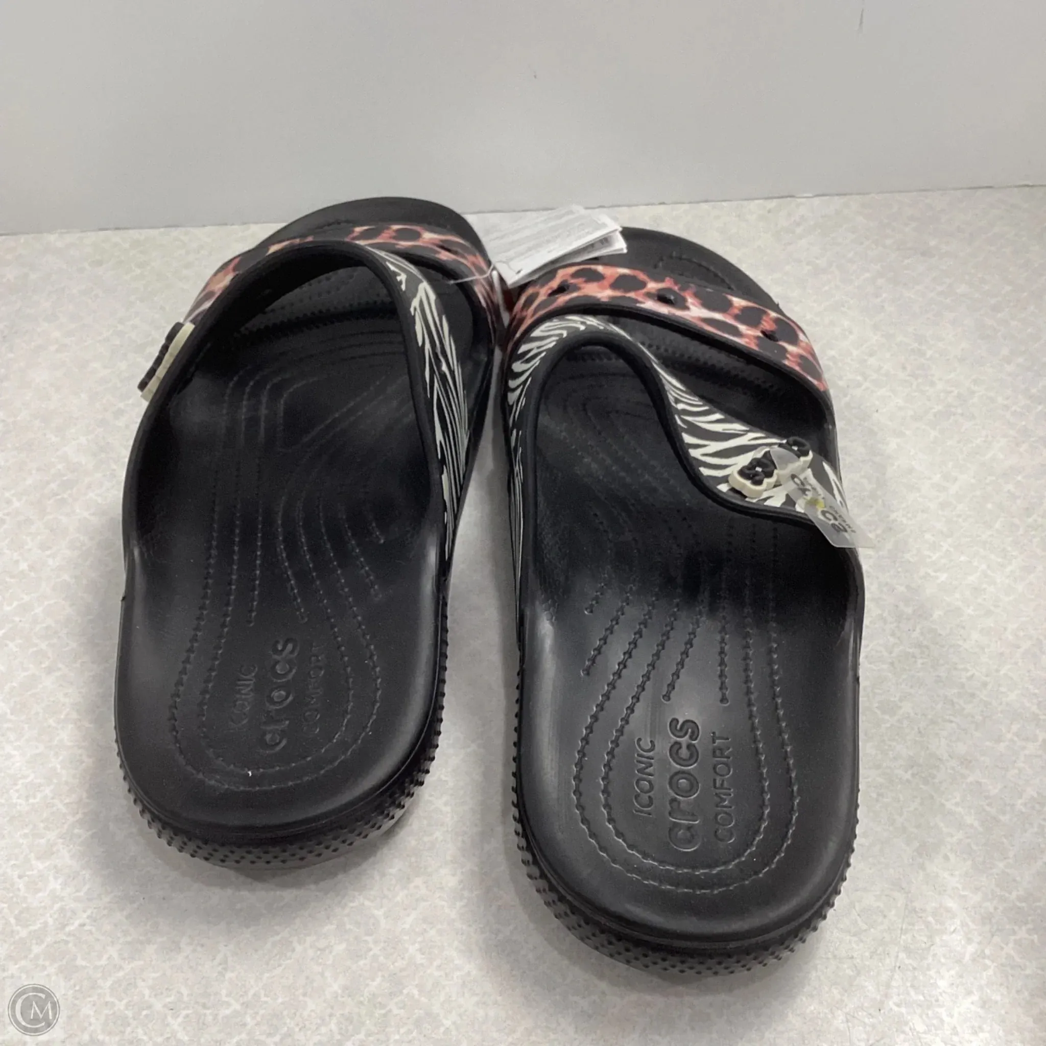 Sandals Flats By Crocs In Black, Size: 11
