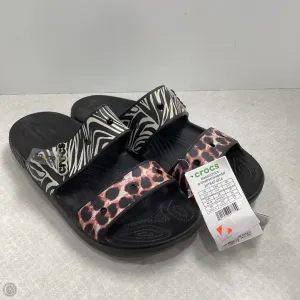 Sandals Flats By Crocs In Black, Size: 11