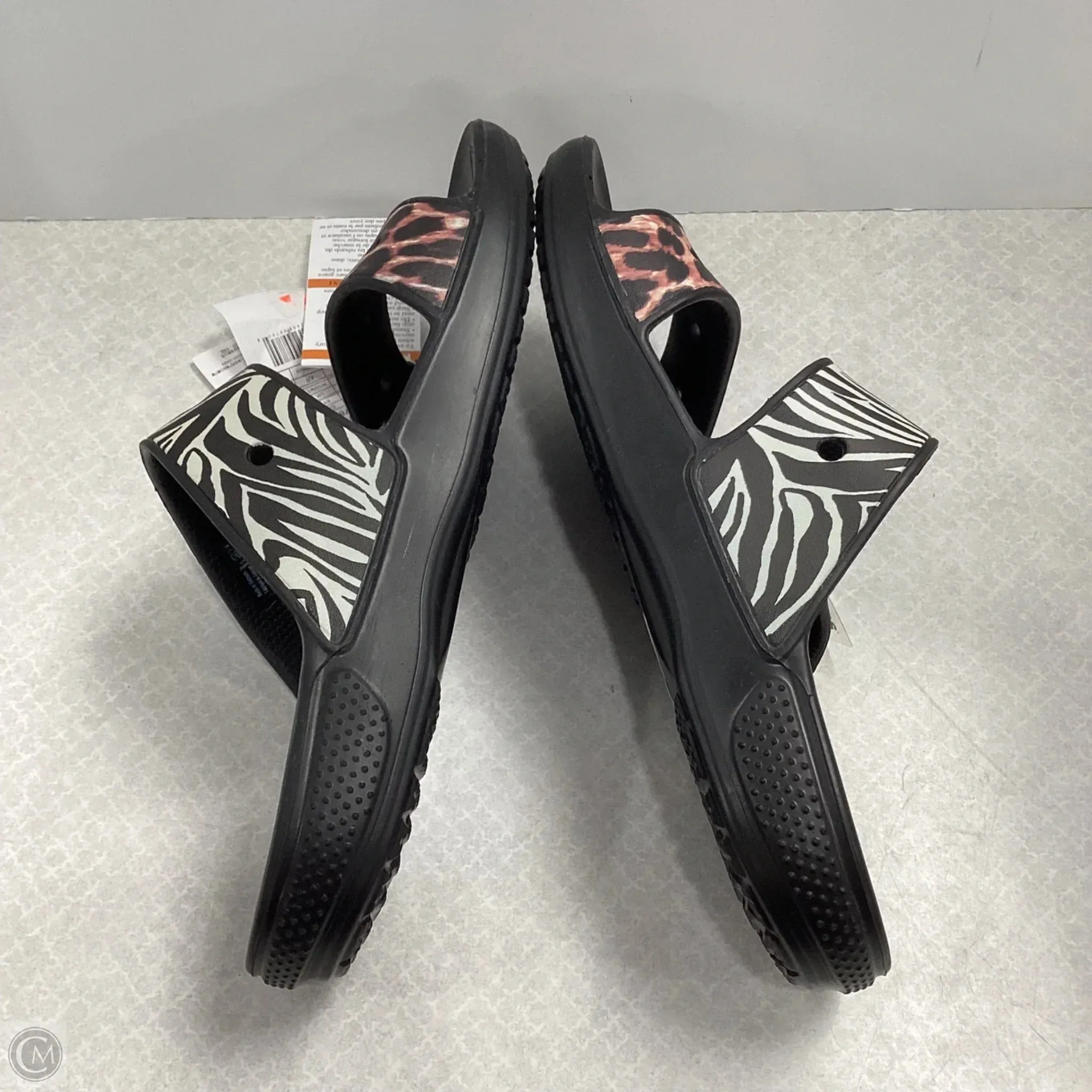 Sandals Flats By Crocs In Black, Size: 11