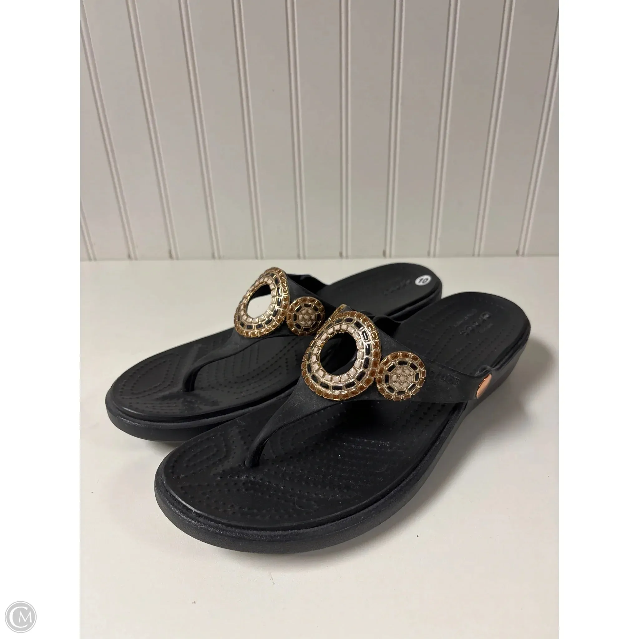 Sandals Flip Flops By Crocs In Black & Gold, Size: 10