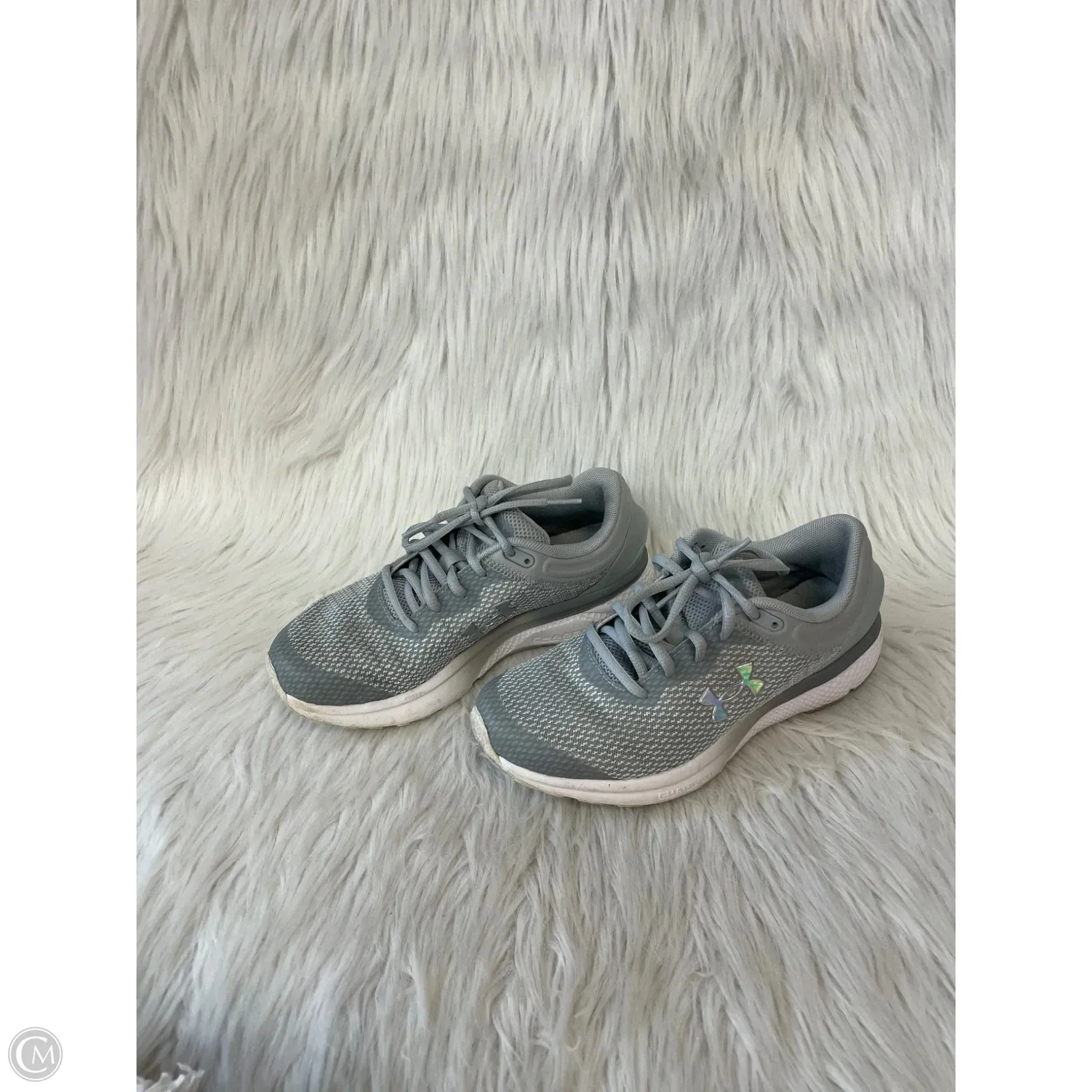 Shoes Athletic By Under Armour In Grey & White, Size: 6.5