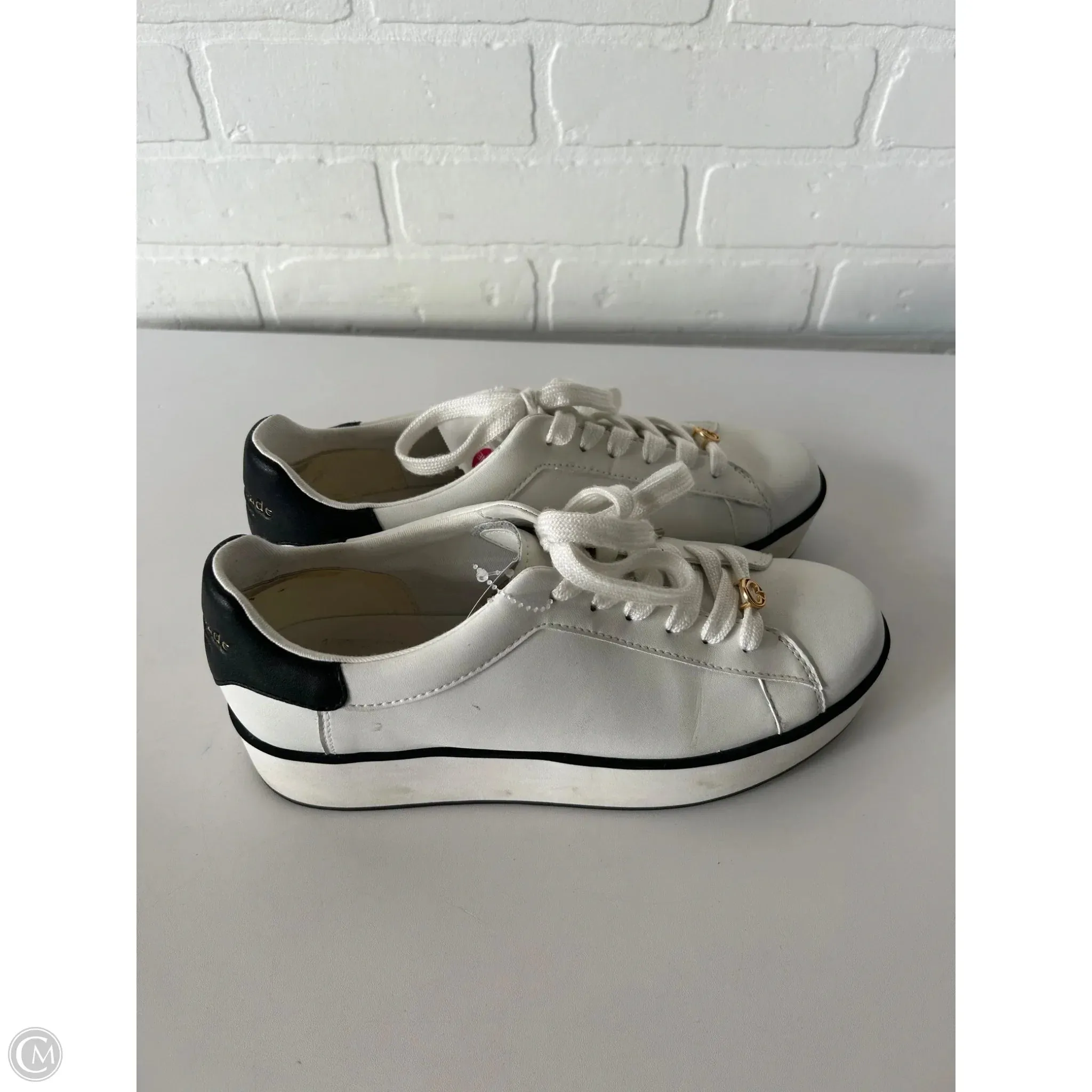 Shoes Designer By Kate Spade In Black & White, Size: 9.5
