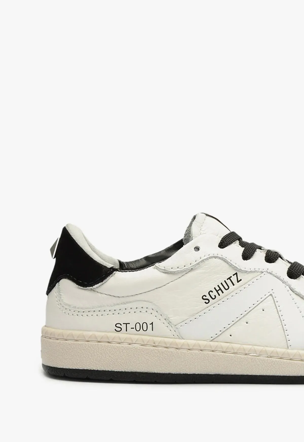 ST-001 Leather Sneaker