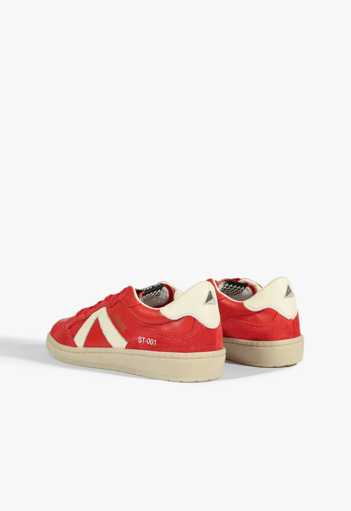 St-001 Sneaker